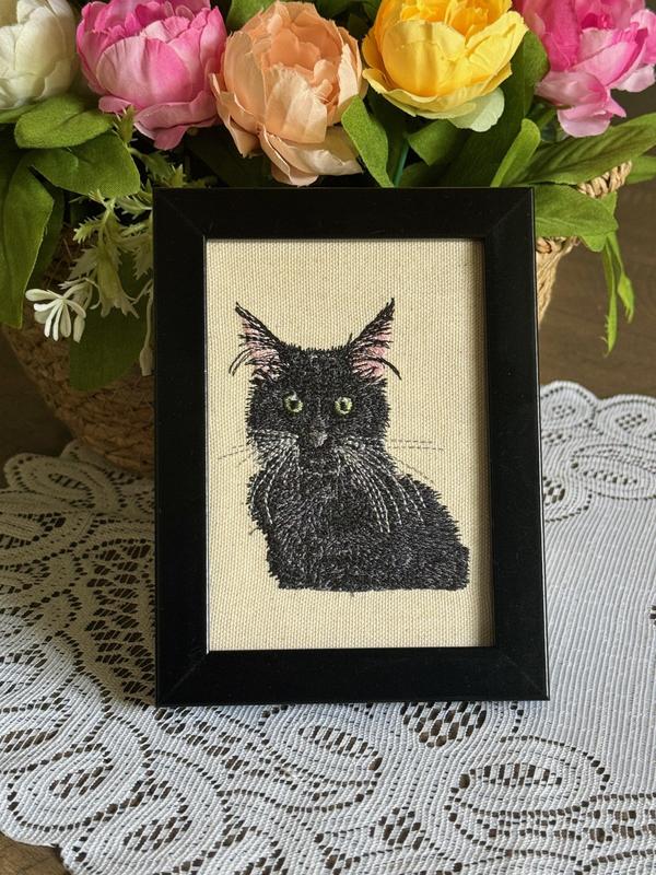 Cat Machine Embroidered and Framed!  Other Designs and Breeds Available!