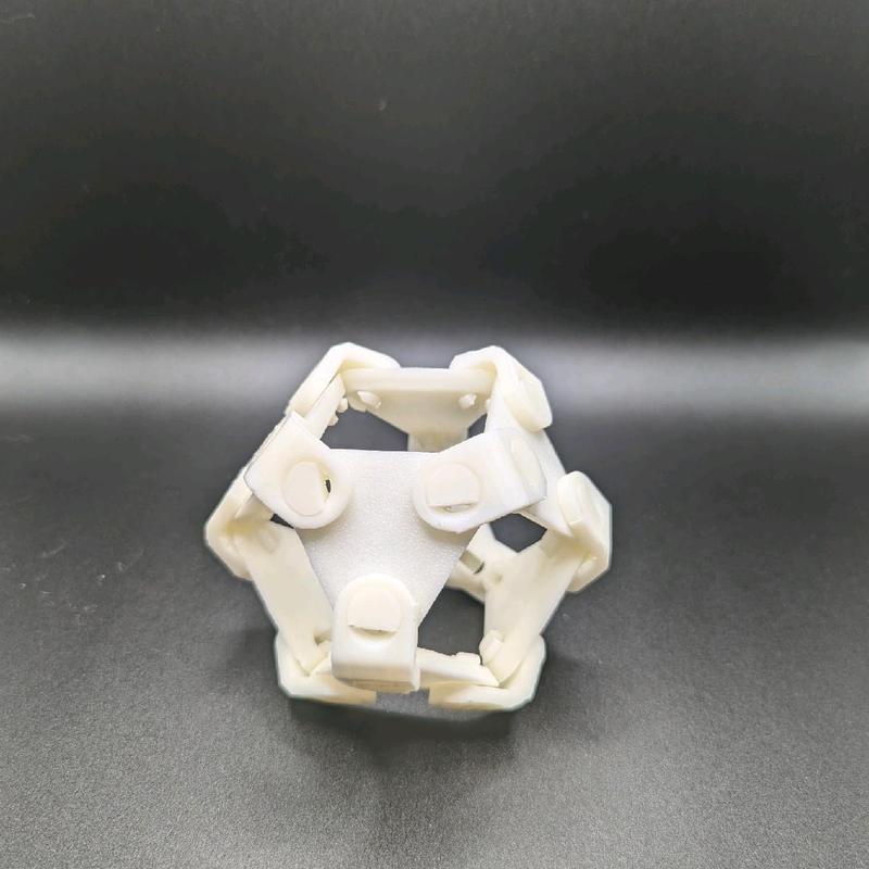 Goblin GearWerks Xpandi-bal: Compact and Lightweight 3D-Printed Interactive Fidget Toy for Stress Relief