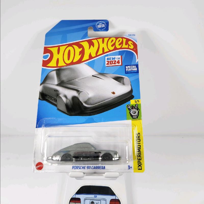 Hot Wheels Basic Mainlines & Store Exclusive diecast collectible cars 1 64 Scale