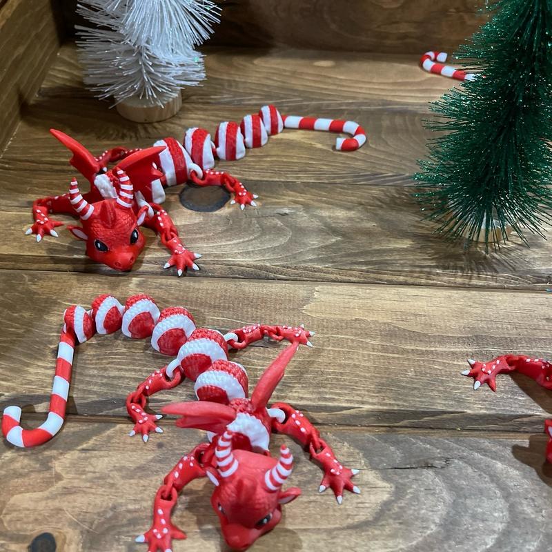 Holiday Dragons - Classic Fidget