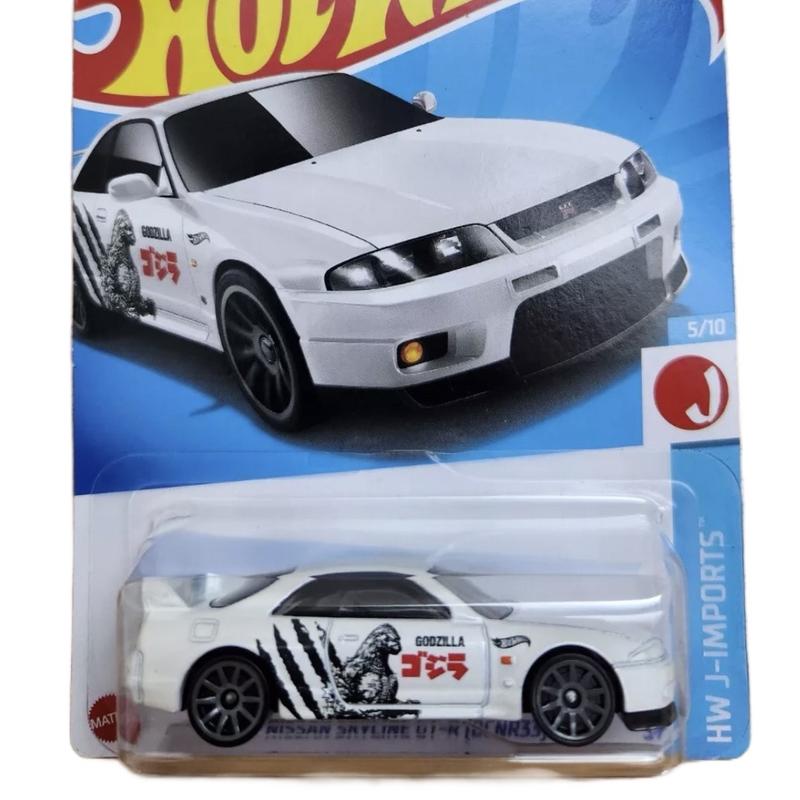 Hot Wheels Nissan Skyline GT-R (R32) Godzilla White Gray Die-Cast Model Toy Vehicle scale diecast