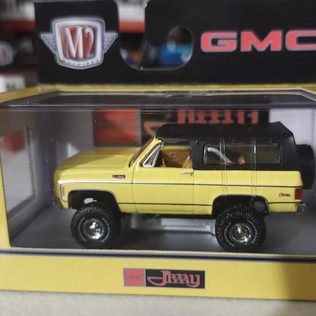 1973 GMC Jimmy 4x4 R95 - 1 64th M2 Machines New Release