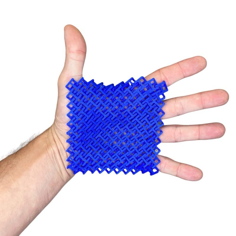 Vibrant 3D Printed Chainmail: Sensory & Fidget Marvels in Small, Medium, and Large