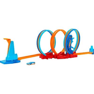 Hot Wheels Ultra Hots Loop Madness Track Set (Target Exclusive)