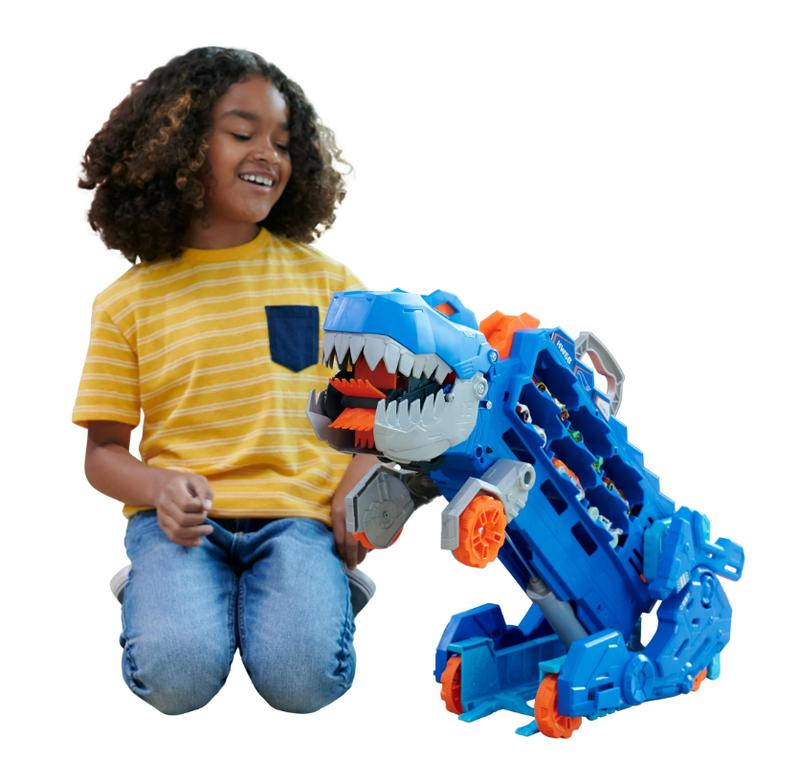 Hot Wheels City Ultimate Hauler, Transforms into a T-Rex with Race Track, Stores 20+ Cars, Kids 4Y+