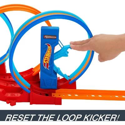 Hot Wheels Ultra Hots Loop Madness Track Set (Target Exclusive)