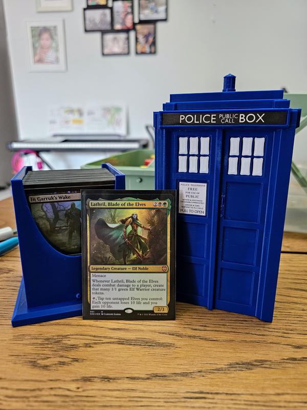 Tardis  Commander Deck Box - Perfect for Collectors and Enthusiasts