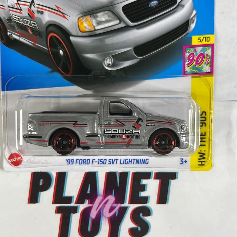 Hot Wheels 99 Ford F-150 SVT Lightning Diecast Car Scale 1:64