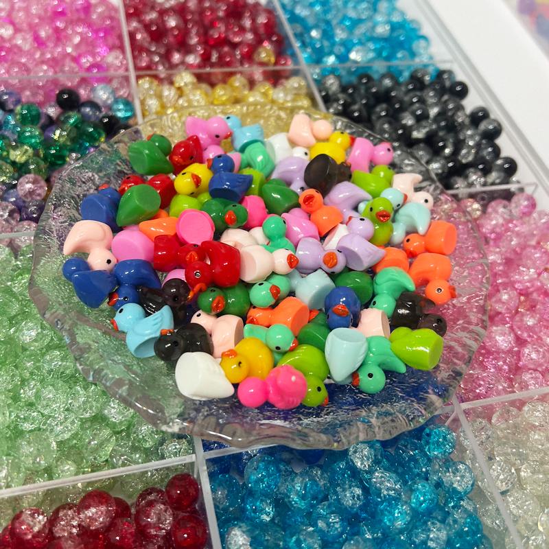 100 Pcs Random Mixed Colors Colorful Cute Mini Resin Ducks for DIY Crafting and Garden Decoration