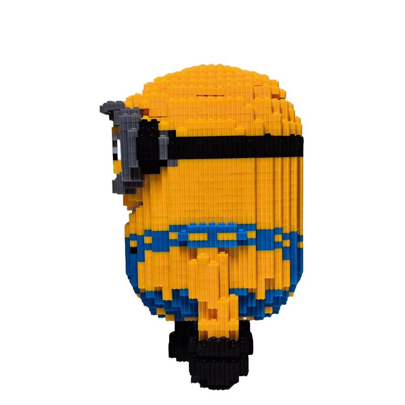 Cubi Cartoon Series Minions DIY Model (2300 PCS)