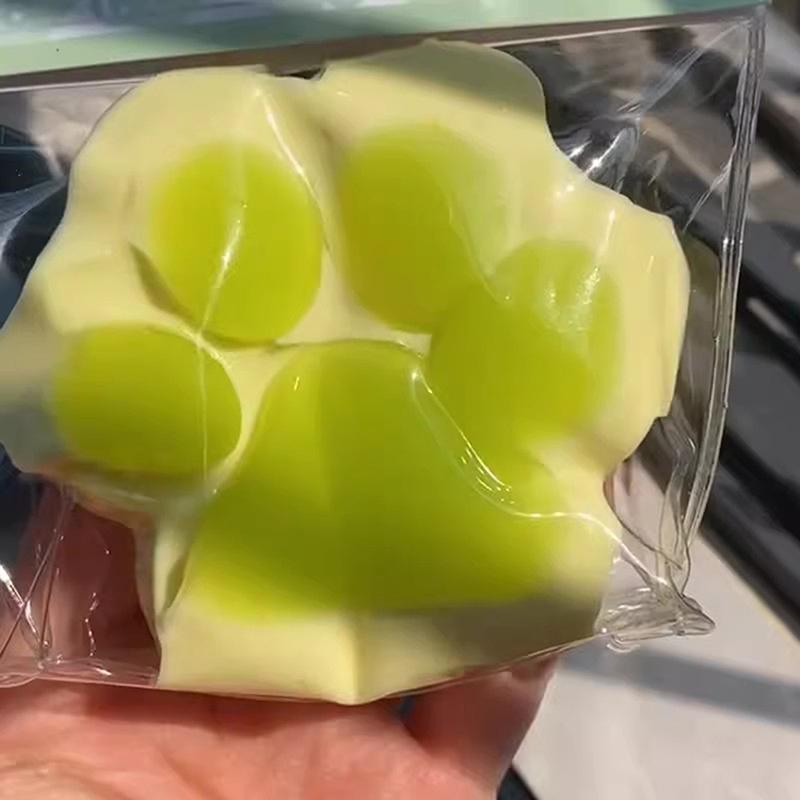 Soft Sticky Texture Silicone Green Grape Cat Paws Toys Slow Rebound Decompression Toy Reduce Stress Toys Gifts