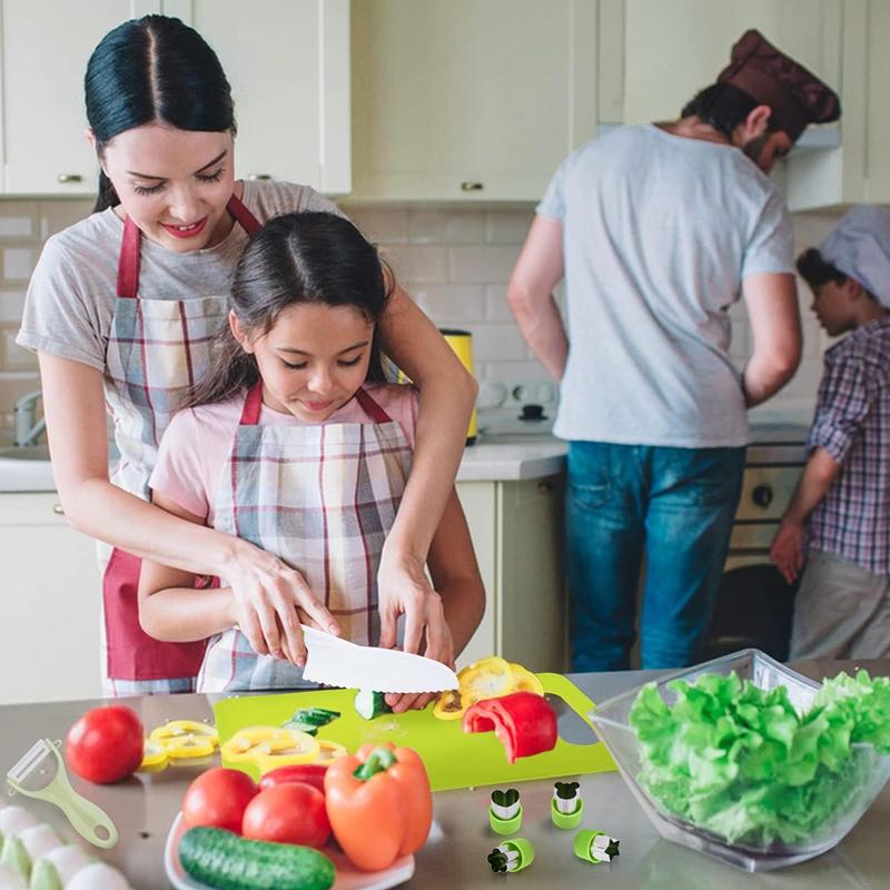 Montessori Kitchen Toys for Toddlers - 13 Pieces Kids Cooking Set with Real Plastic Knives and Cutting Board