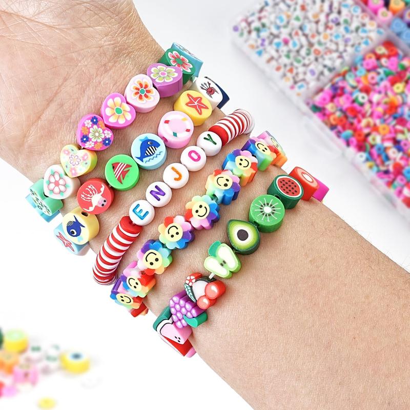 2300pcs Polymer Clay Beads Bracelet Making Kit Friendship Bracelet Kit Cute Fun Charms Beads for Bracelet Making DIY Arts Crafts Birthday Gifts Toys