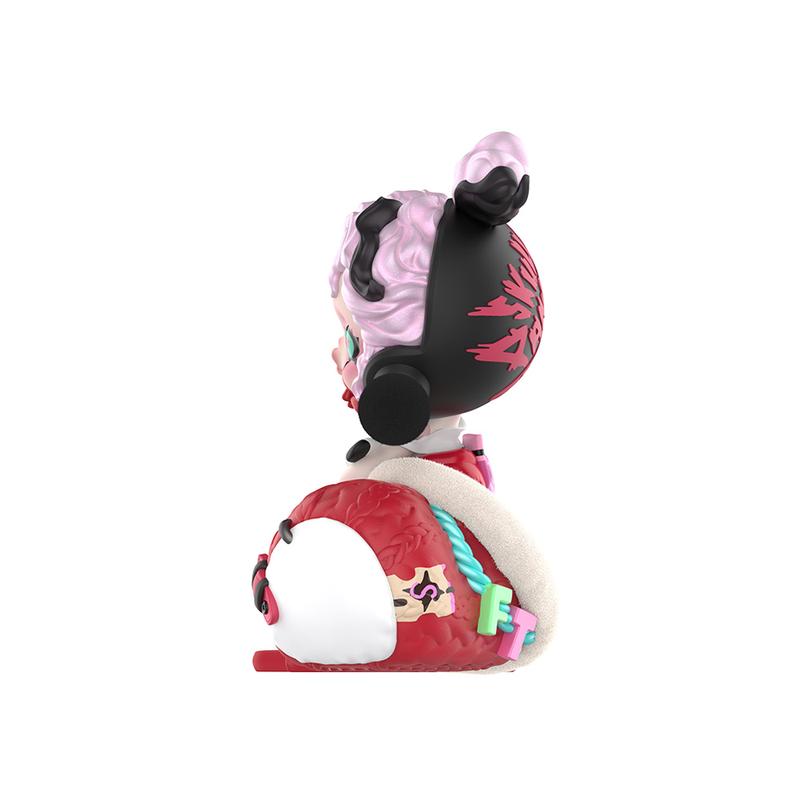 SKULLPANDA The Stocking Surprise Figure