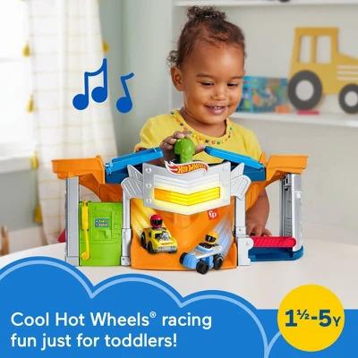 Fisher-Price Little People Hot Wheels Racetrack