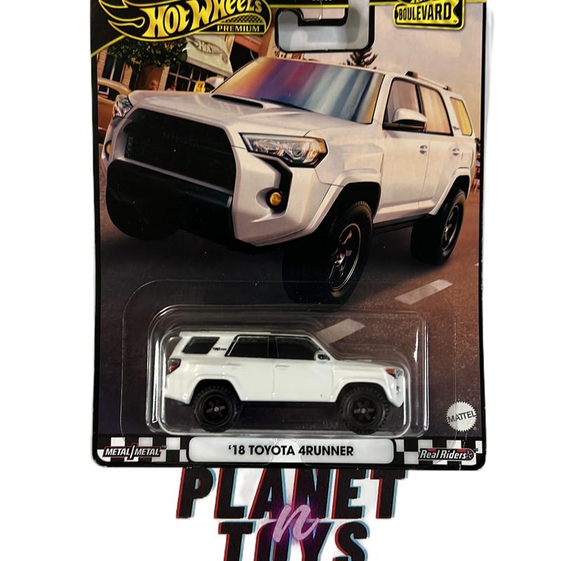 Hot Wheels Premium BOULEVARD SERIES White '18 Toyota 4RUNNER Diecast Car Collectible 1:64