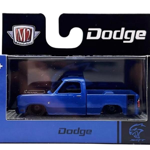 M2 Machines 1976 Dodge Adventurer 150 Custom Blue R95 24-114 1:64 Diecast Toy Car