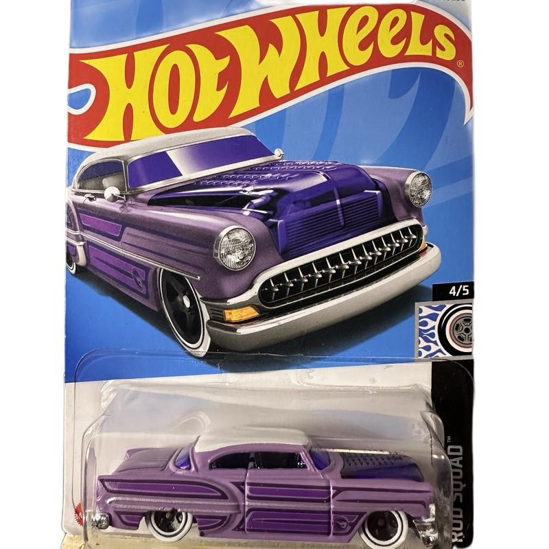 Hot Wheels Treasure Hunt lineup - Classic & Novelty Toy Vehicles