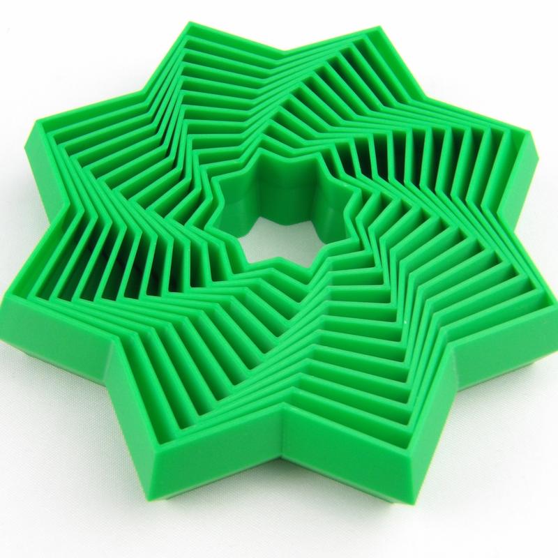 Soothing Fractal Star Fidget for Relaxation and Focus - Multicolor!