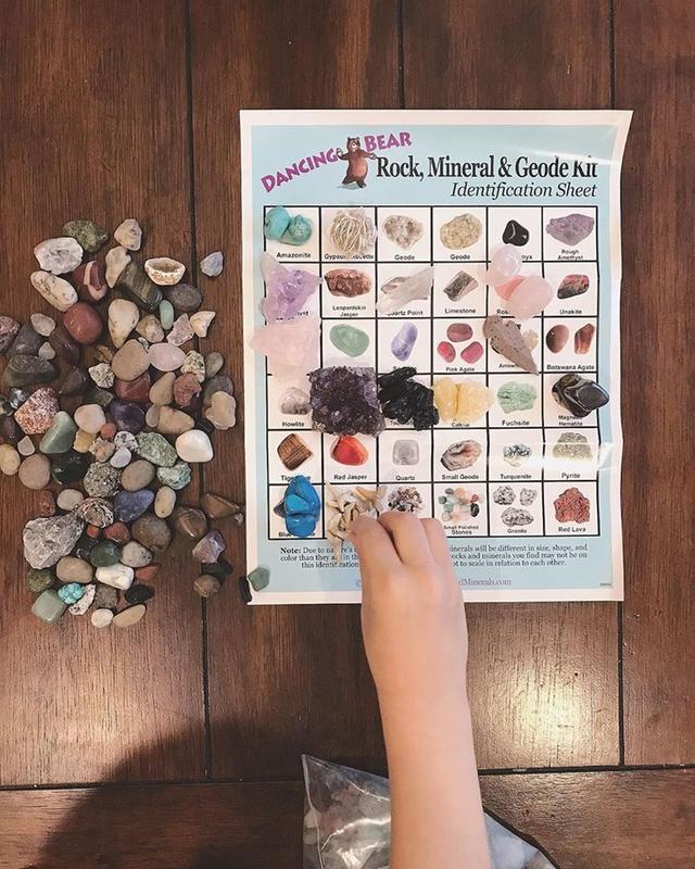 Rock & Mineral Collection Activity Kit (Over 200 Pcs) plus (2) GEODES