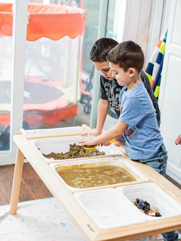 Beright Painting Art Sensory Table with Paper Roll & Paint Cups + Bins - Multifunctional Children's Table