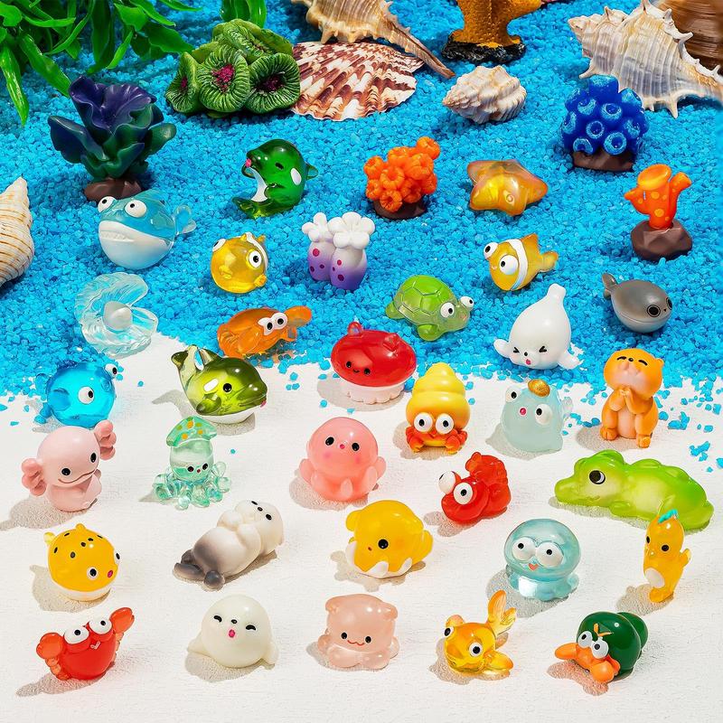 36Pcs Mini Ocean Resin Animals, Tiny Sea Animals Figurines, Axolotl Shark Turtle Resin Animals Figures for DIY Fish Tank Micro Fairy Garden Dollhouse Accessory