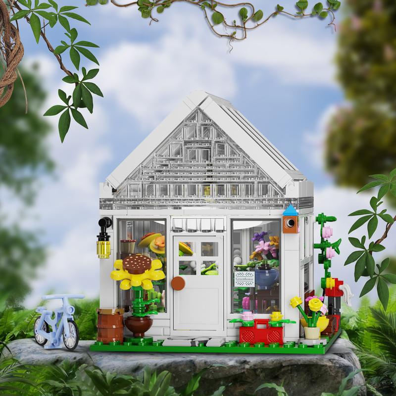 Small White Flower House Building Blocks Set, Great Christmas Gifts for Fans and Kids (382 pcs)