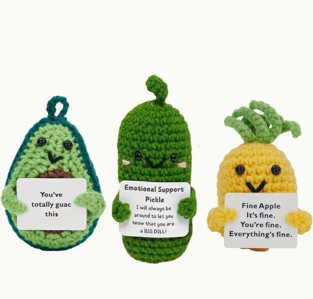 Handmade Mini Funny Positive Emotional Support Pickle, Christmas Crochet Gifts Cute Stuff Funny Knitted Wool Handwoven Ornaments