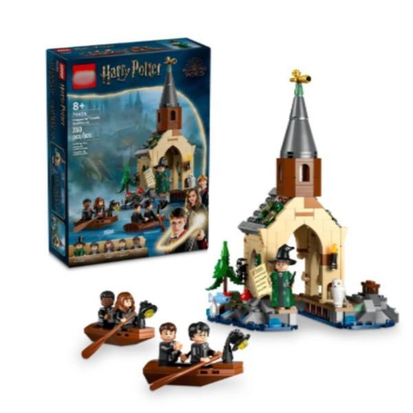 Harry Potter Hogwarts Castle Boathouse Building Set, Toy for Kids, Boys and Girls Ages 8-10, 76426