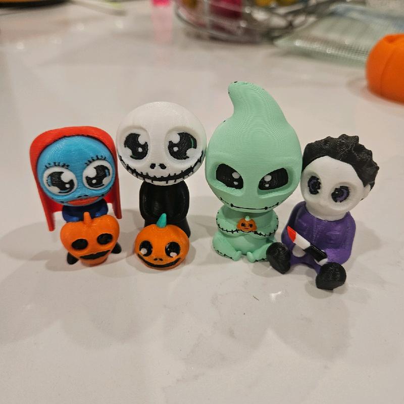 Halloween Themed Collectible Figurines - Perfect for Fans of All Ages