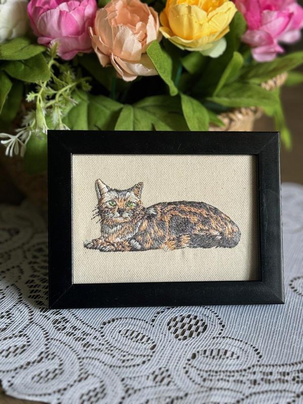 Cat Machine Embroidered and Framed!  Other Designs and Breeds Available!